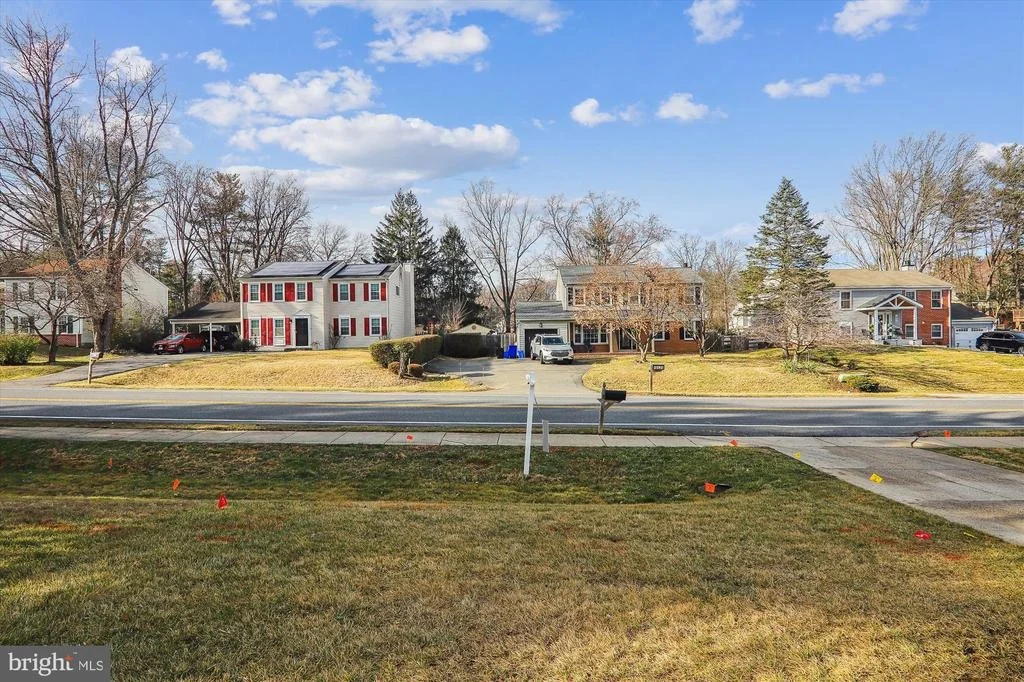 Photo of 18519 BOWIE MILL ROAD
