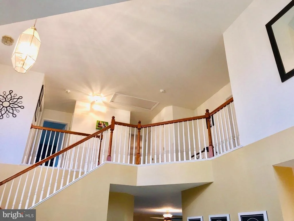 Photo of 435 TOPAZ CIRCLE