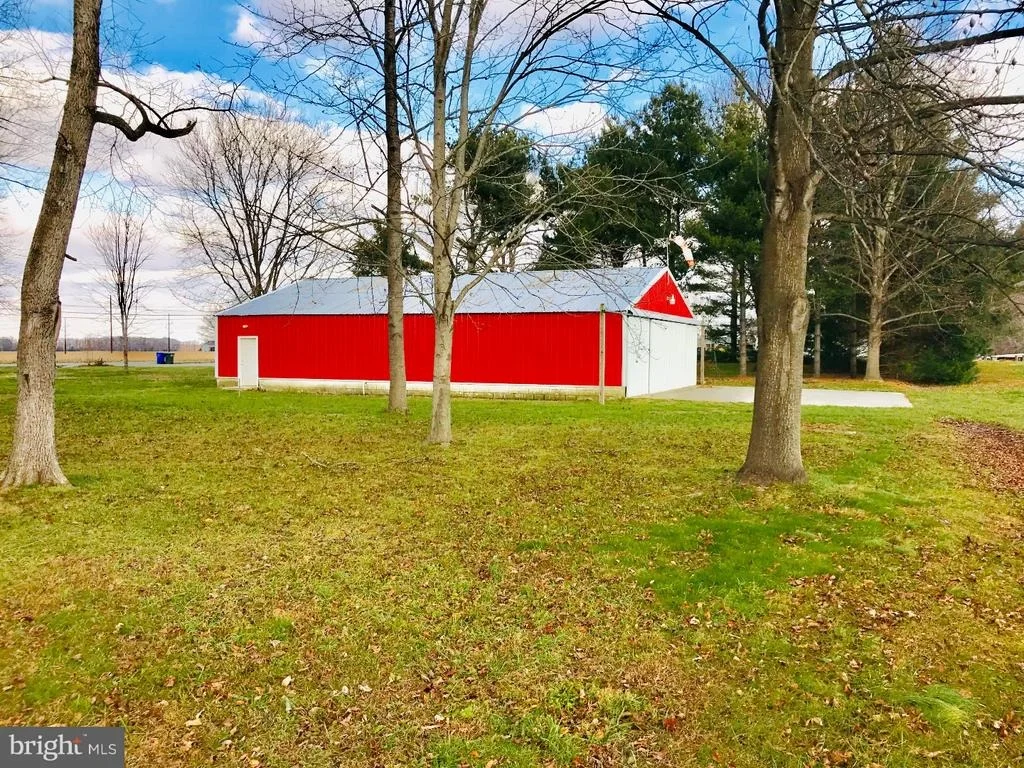 Photo of 418 SILVER LEAF LANE