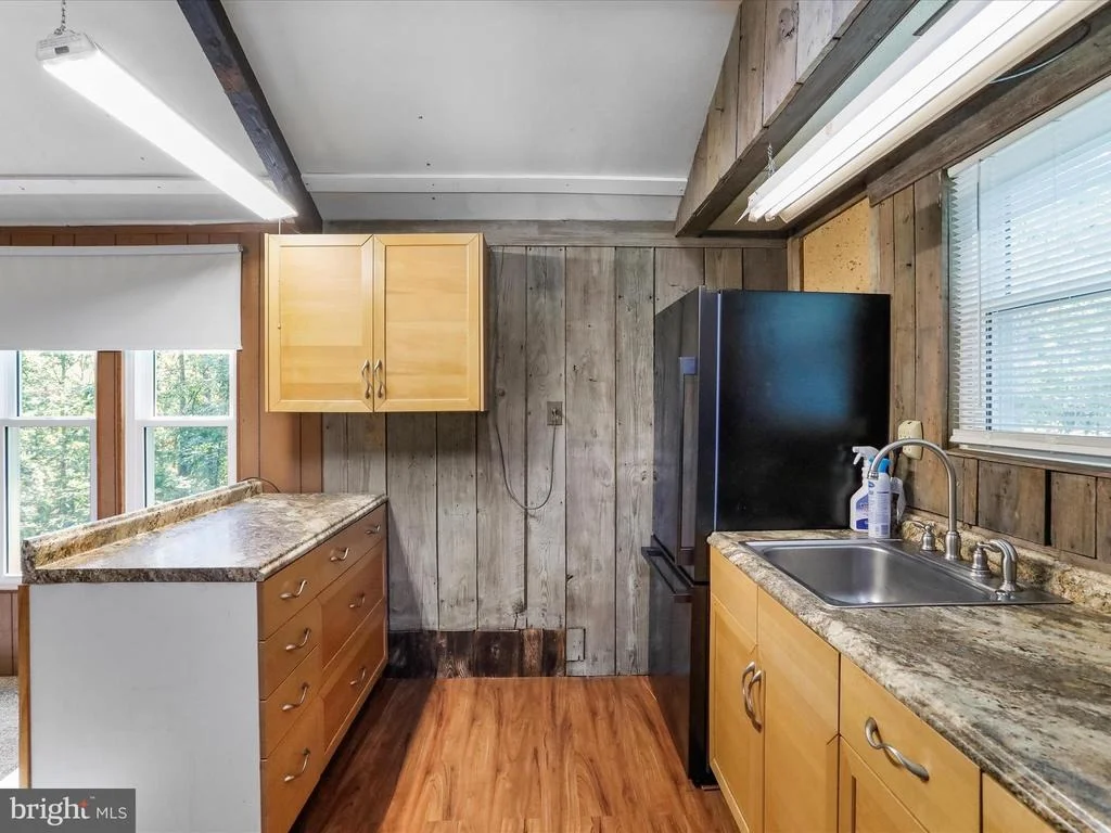 Photo of 867 MASON ROAD