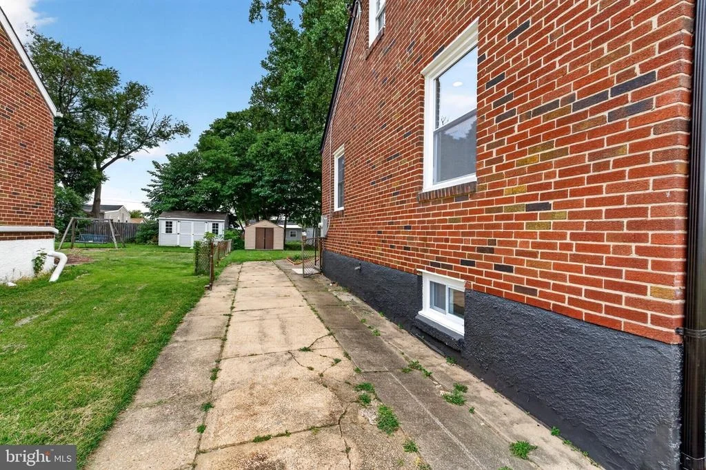 Photo of 1132 STEPHEN DRIVE