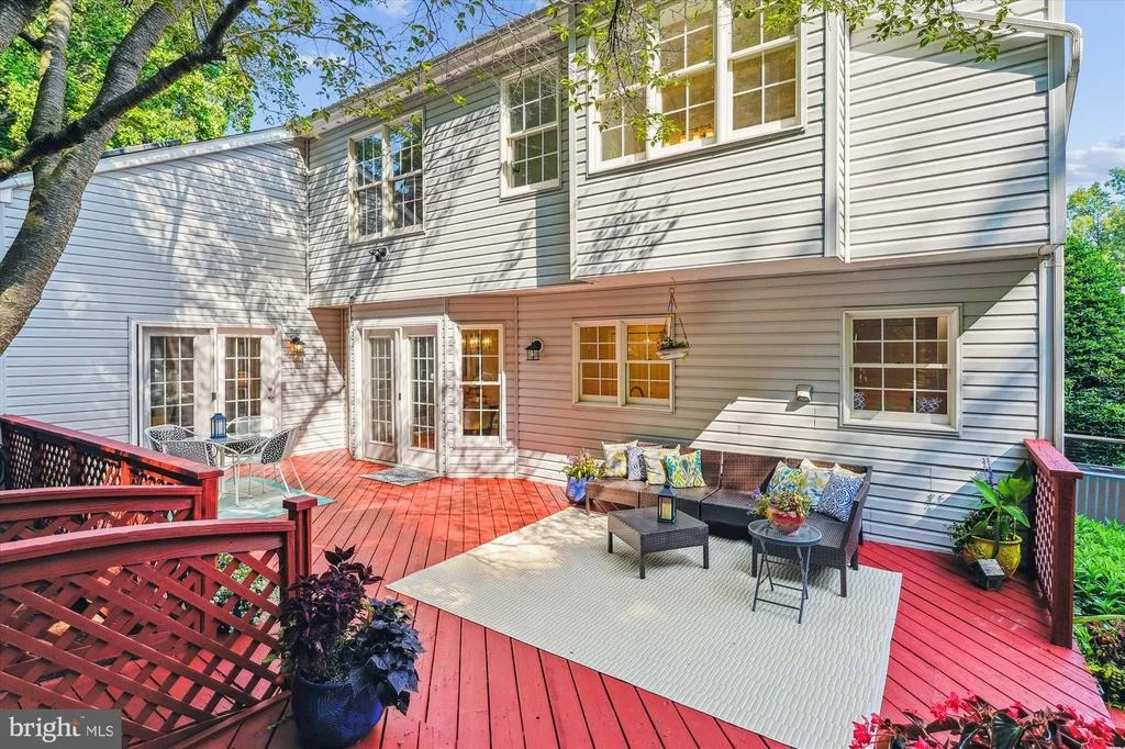 Photo of 19802 SHADY BROOK WAY