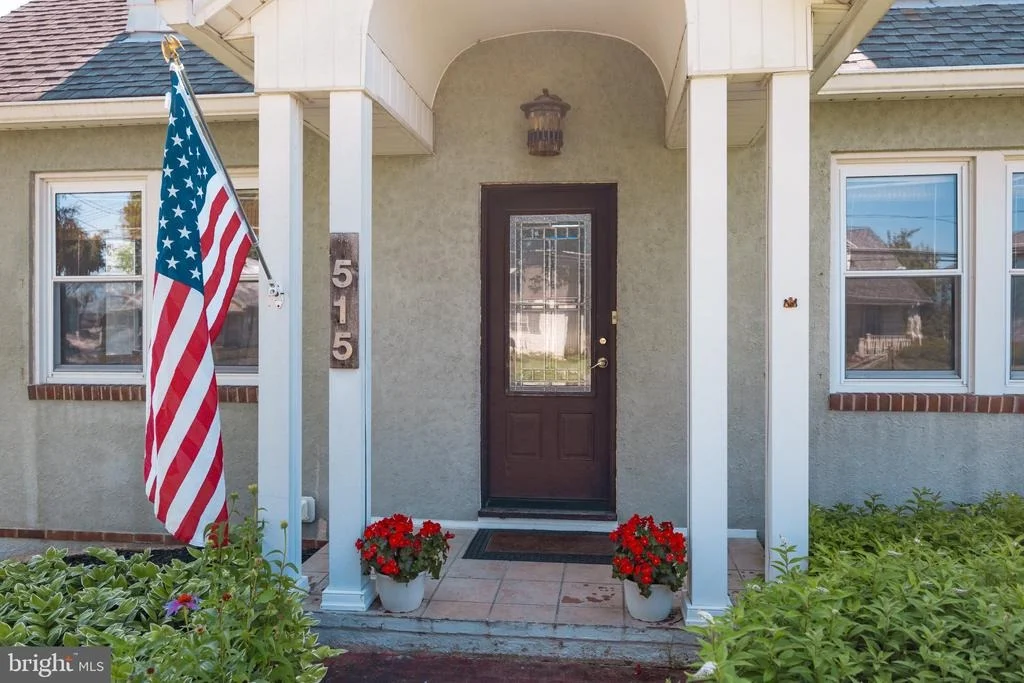 Photo of 515 LOCUST AVENUE