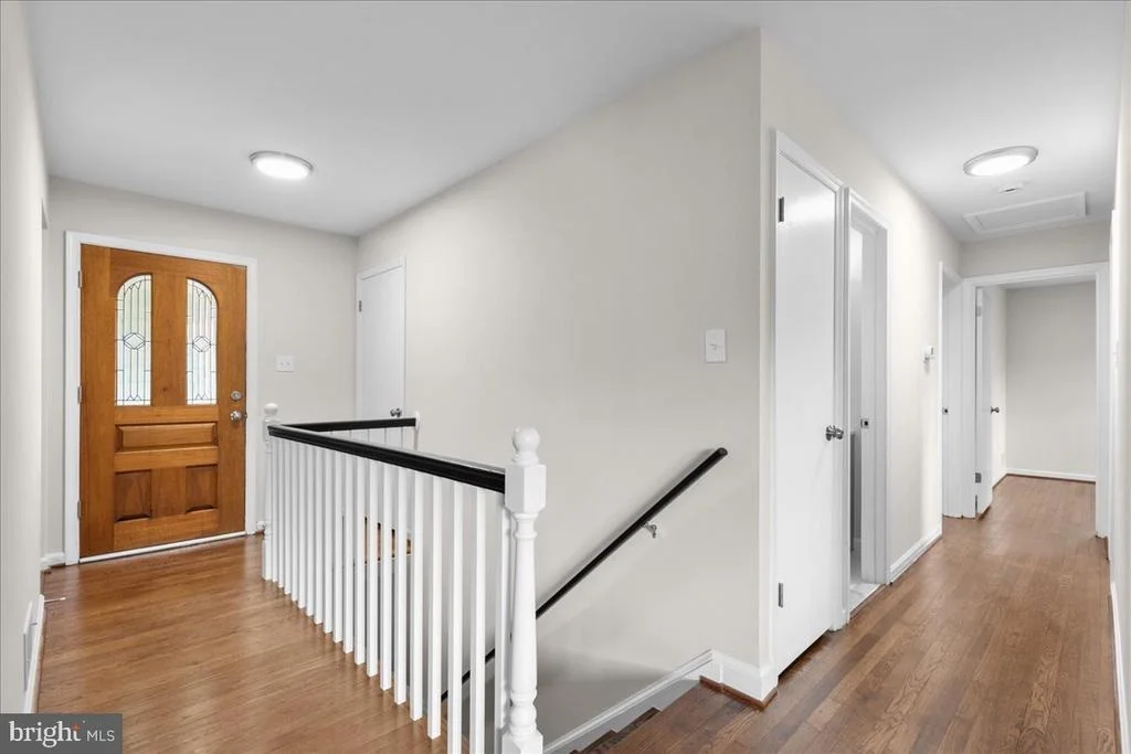 Photo of 5517 SOUTHAMPTON DRIVE