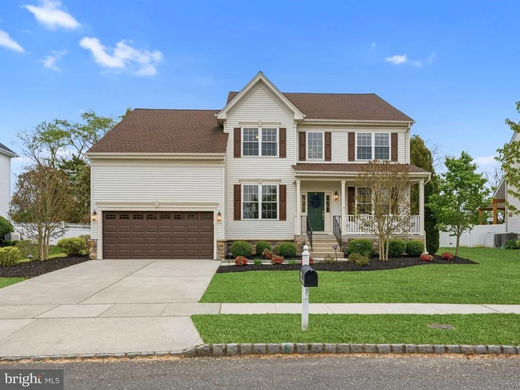 Photo of 616 BAINBRIDGE DRIVE
