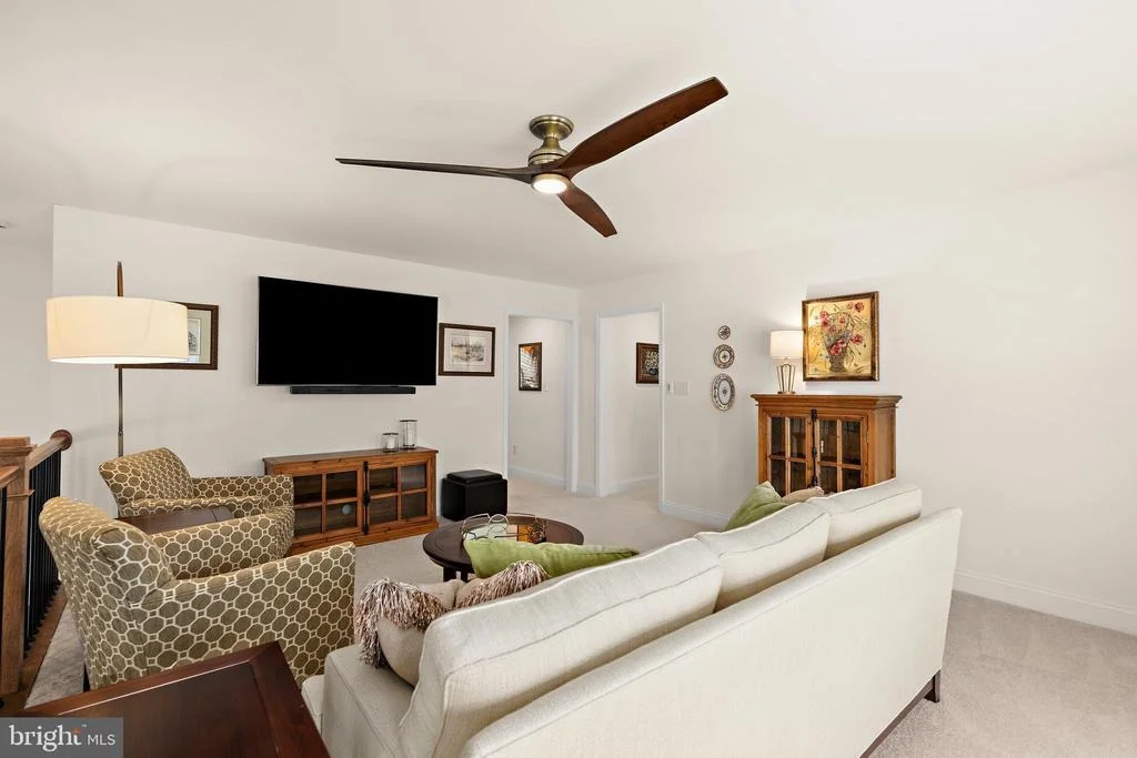Photo of 33659 FREHLEY DRIVE