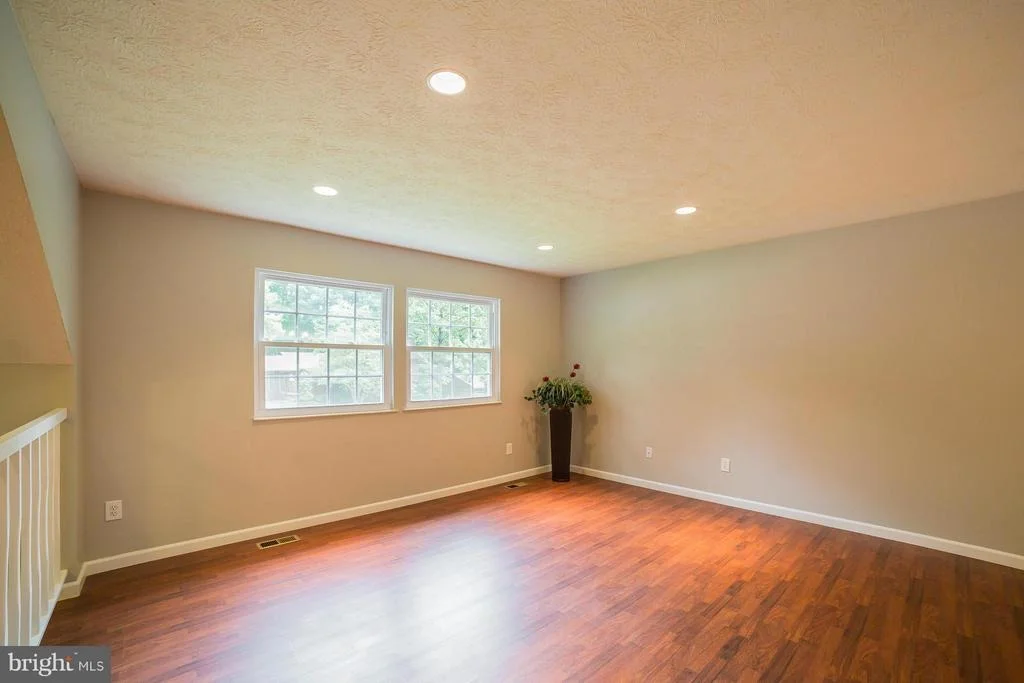 Photo of 7908 HILL STREAM COURT