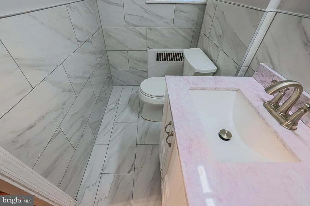 Photo of 3305 BANCROFT ROAD
