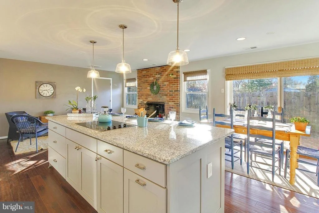 Photo of 13800 BEACON HOLLOW LANE