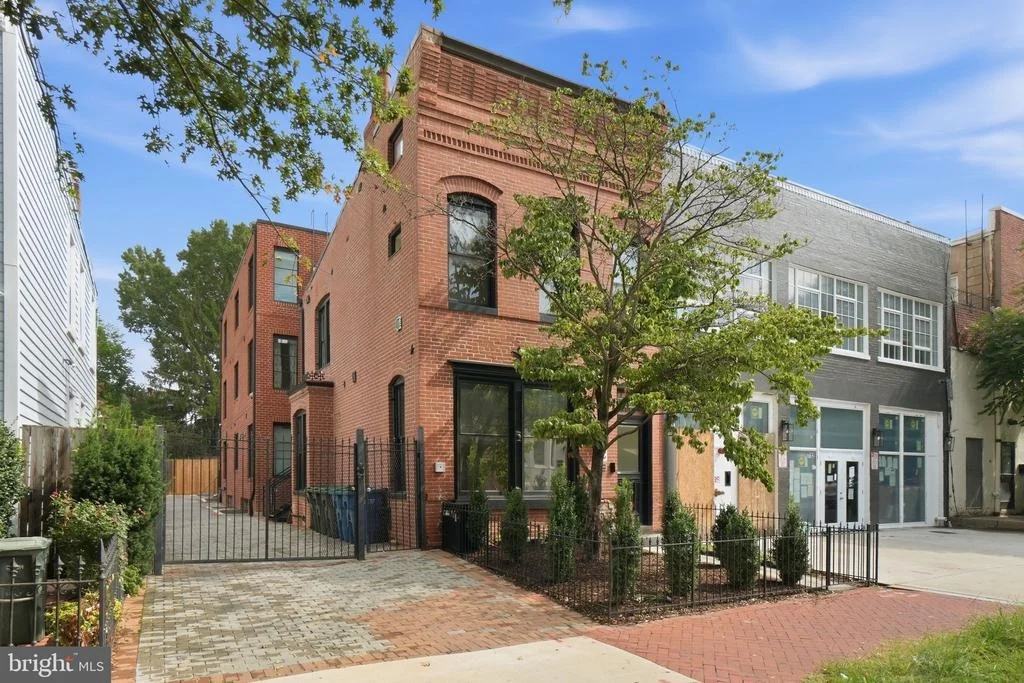 Photo of Unit 2 at 710 E STREET SE