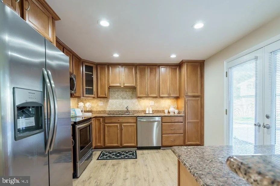 Photo of 6215 DOUGLAS CIRCLE