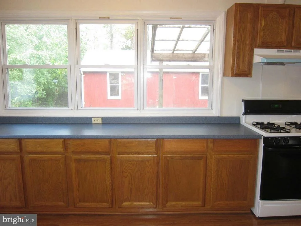 Photo of 1309 RUPPERT ROAD