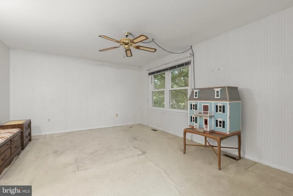 Photo of 4012 EVANGELINE TERRACE