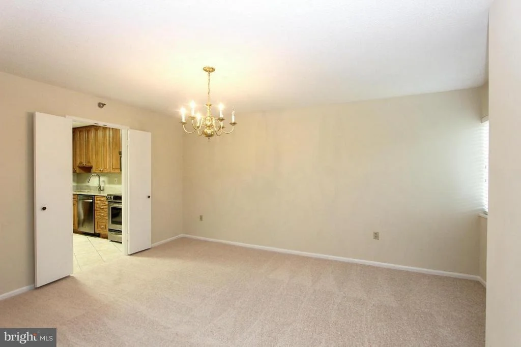 Photo of Unit 718 at 15100 INTERLACHEN DRIVE