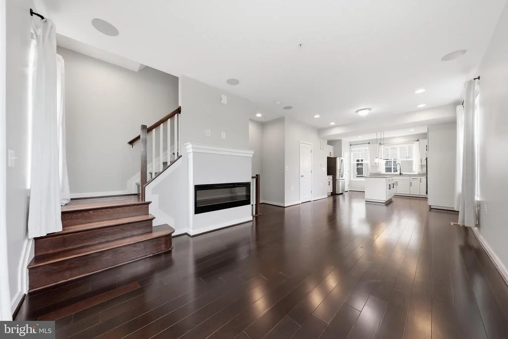 Photo of 1402 WHEYFIELD DRIVE