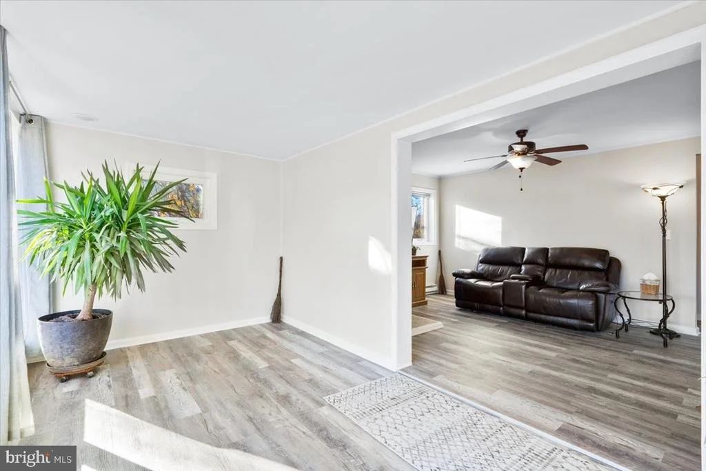 Photo of 6936 LINGANORE ROAD