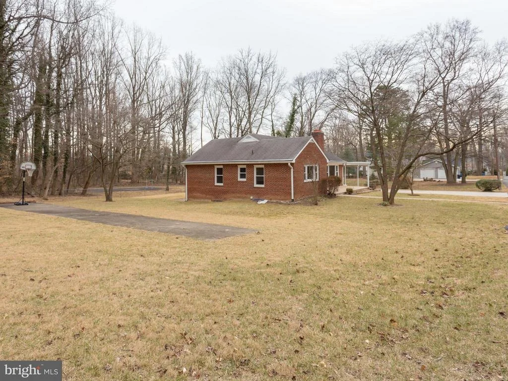 Photo of 7514 DAVIAN DRIVE