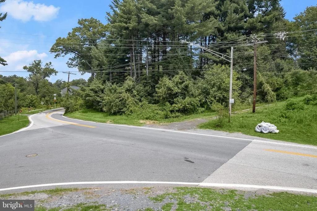 Photo of 6467 HANOVER ROAD