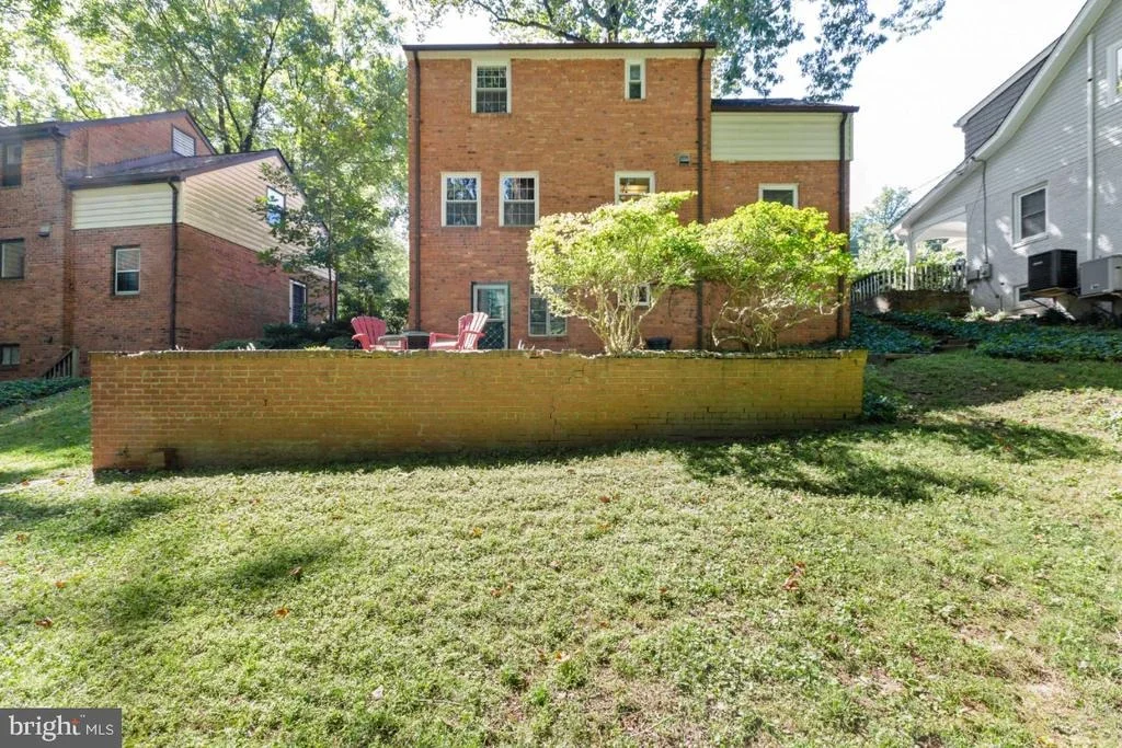 Photo of 232 WHITMOOR TERRACE