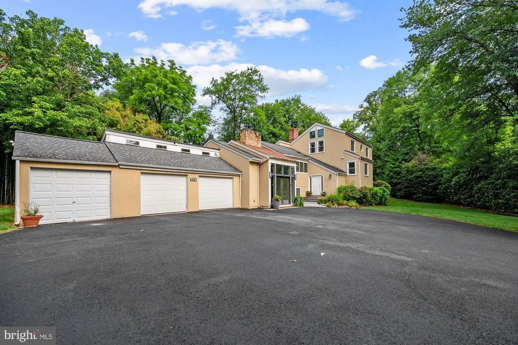 Photo of 1316 ALPS DRIVE