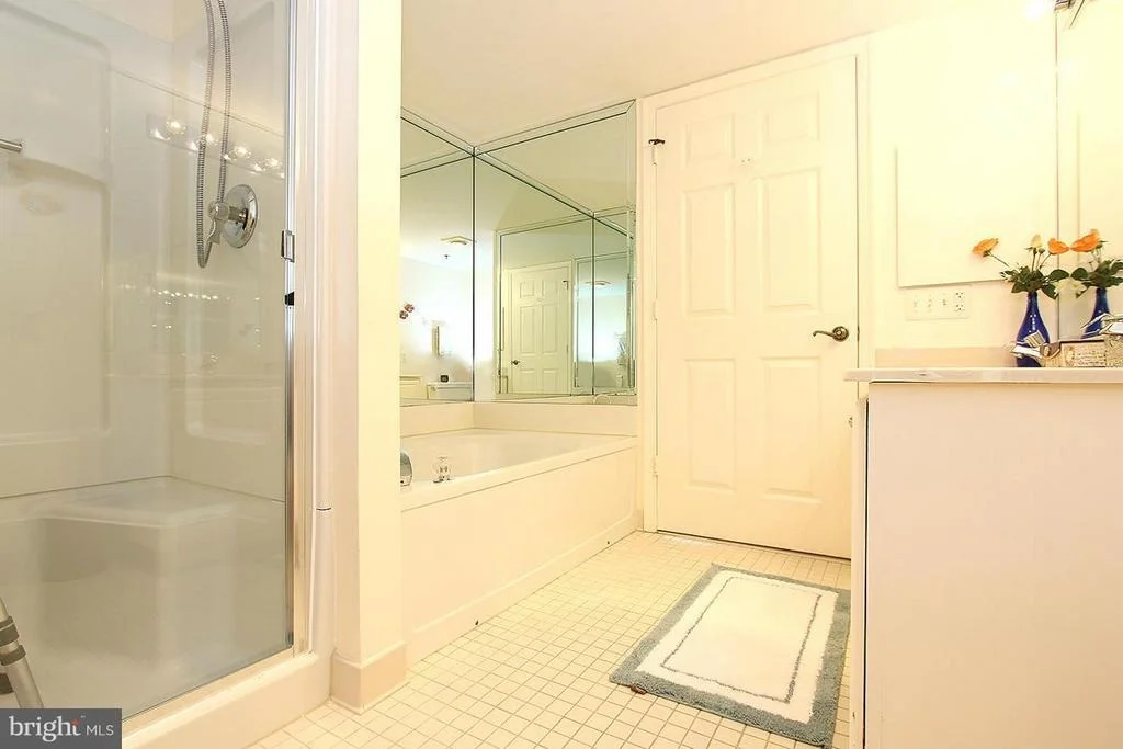 Photo of Unit 304 at 14800 PENNFIELD CIRCLE