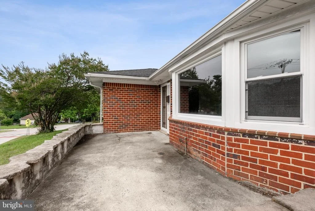 Photo of 816 PROVIDENCE ROAD