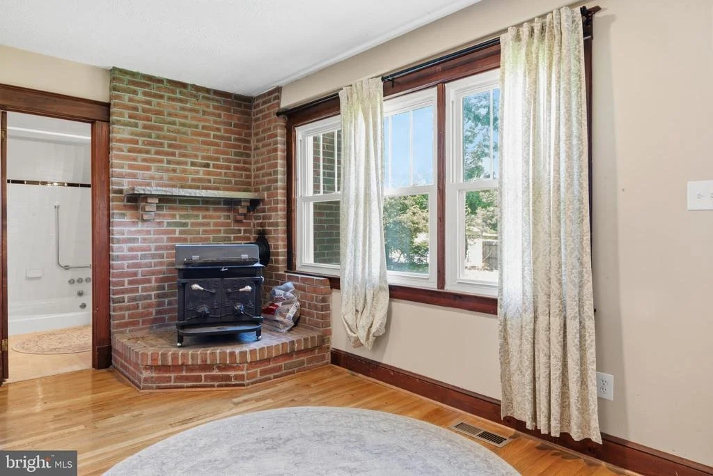 Photo of 28733 RIDGE ROAD
