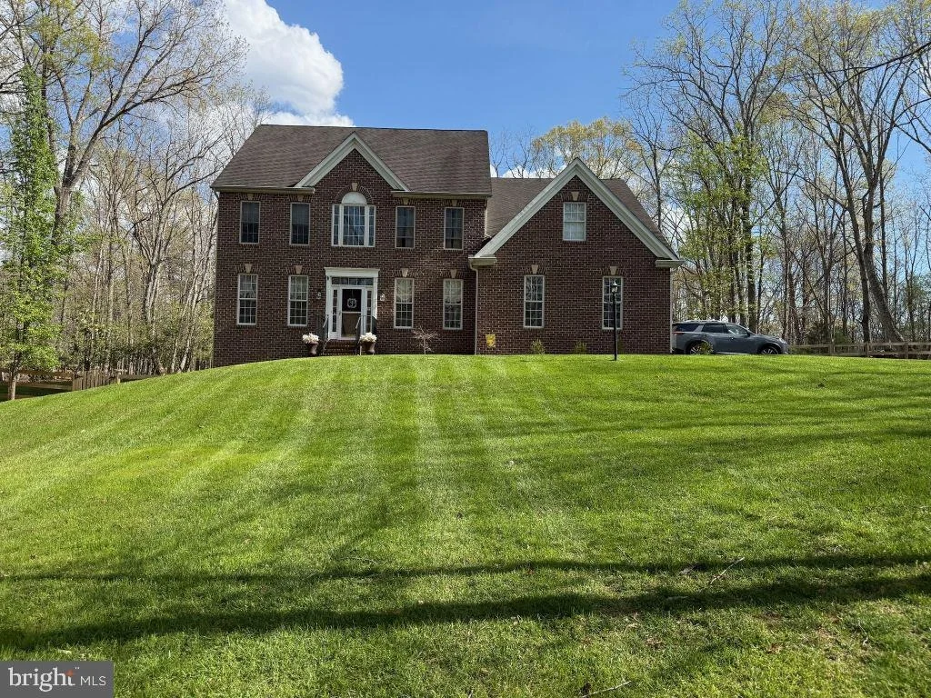 Photo of 13611 PERIMETER DRIVE