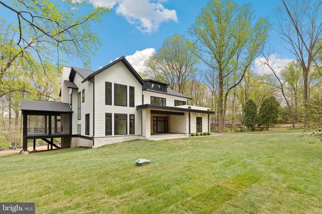 Photo of 2715 COLT RUN ROAD