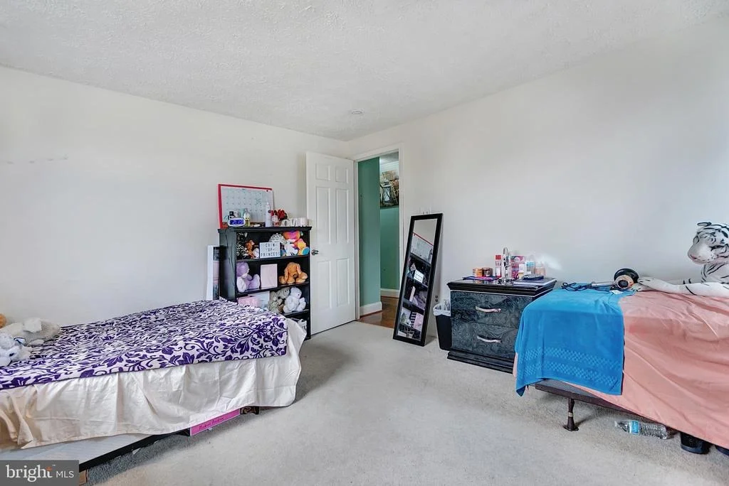 Photo of 1800 LAWNVIEW DRIVE