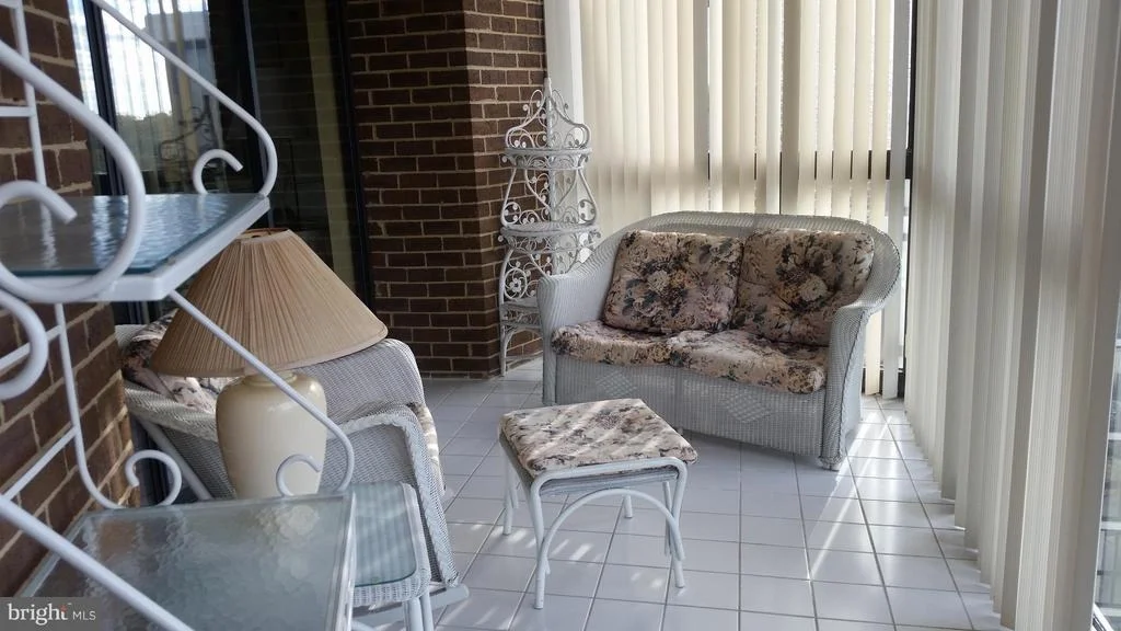 Photo of Unit 41017 at 15100 INTERLACHEN DRIVE
