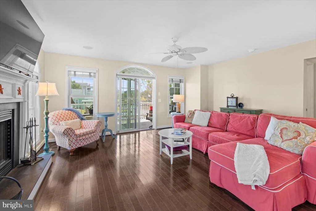 Photo of 138 BAYSHORE DRIVE