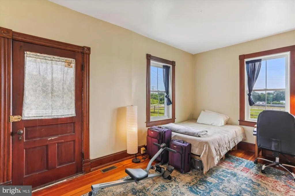 Photo of 6000 OLNEY LAYTONSVILLE ROAD