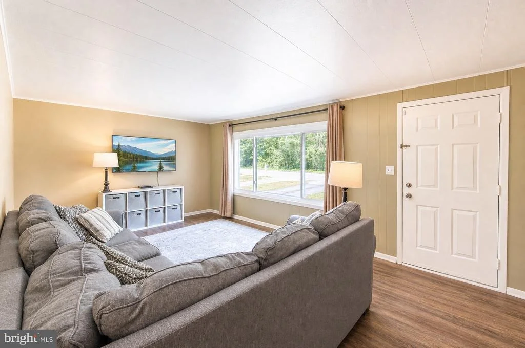 Photo of 15 WILLOW LANE