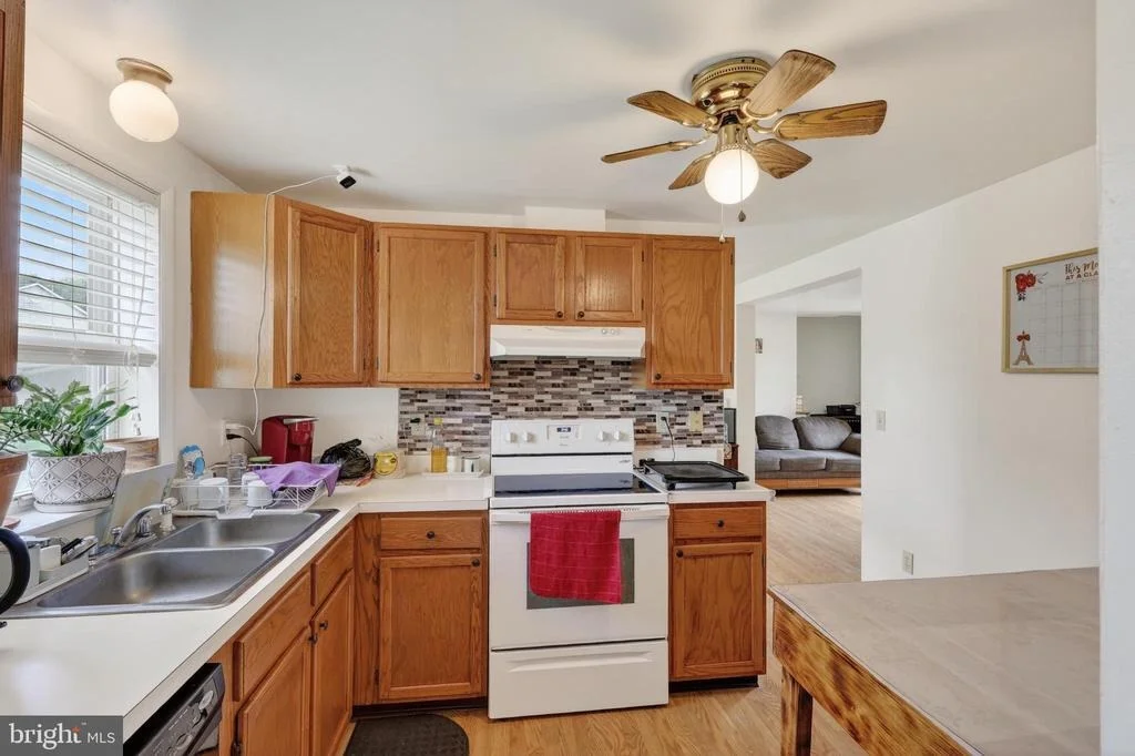 Photo of 5821 ROBIN STREET