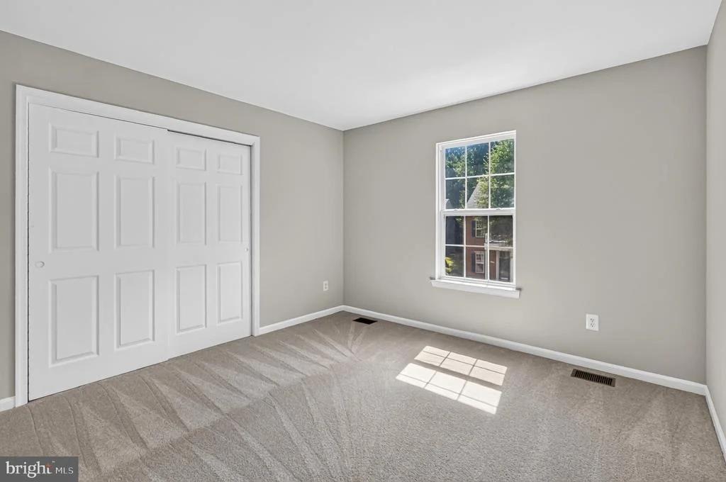 Photo of 8928 GARDEN GATE DRIVE