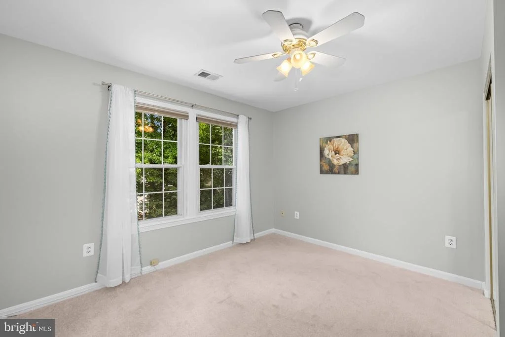 Photo of 9454 LAPSTRAKE LANE