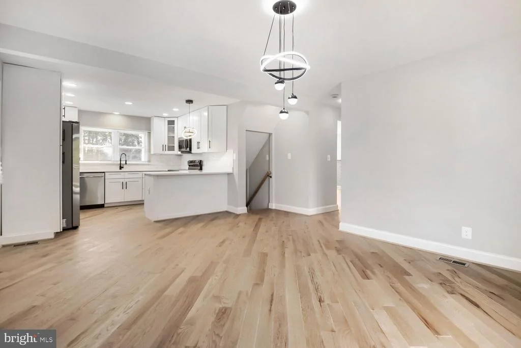 Photo of 4912 RIDGE ROAD