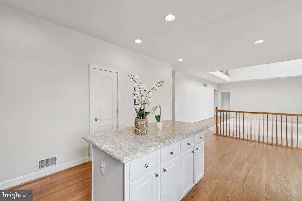 Photo of 1702 FIELDBROOK LANE