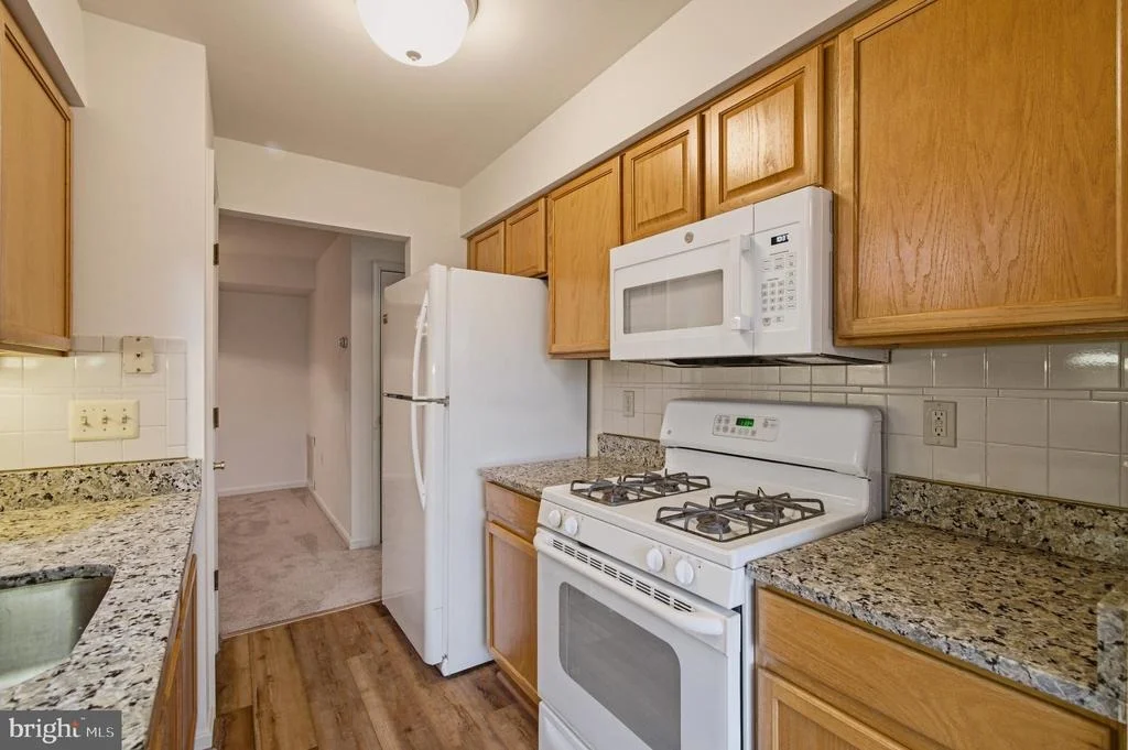 Photo of Unit 3D at 3860 NORMANDY DRIVE