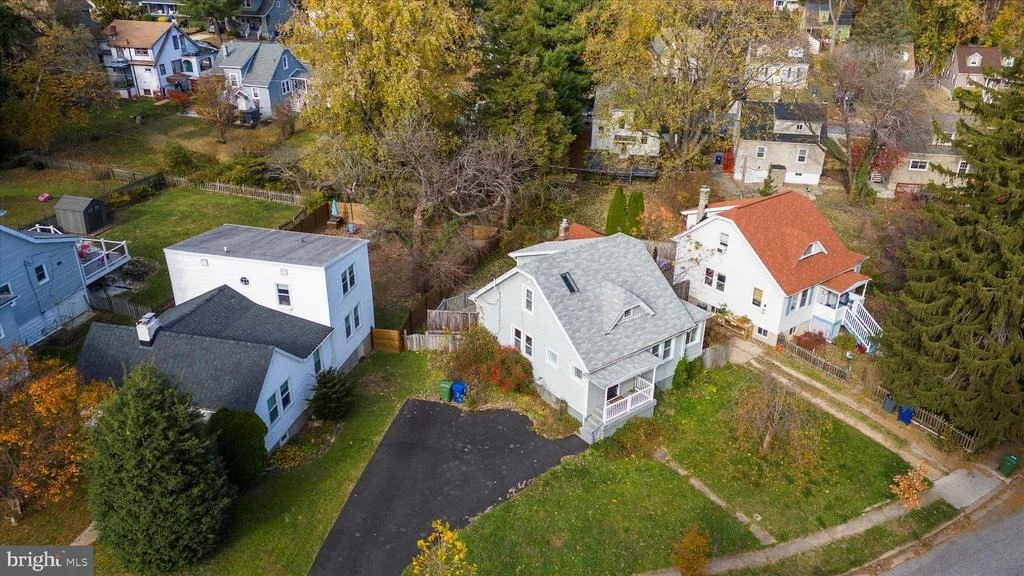 Photo of 726 HIGHWOOD DRIVE