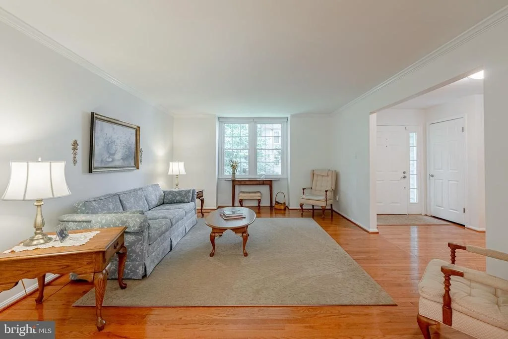 Photo of 10922 SHADOW LANE