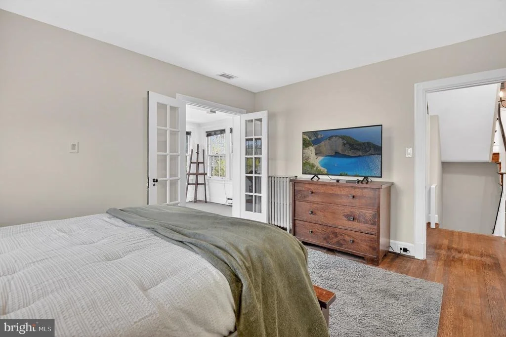 Photo of 4305 BRADLEY LANE