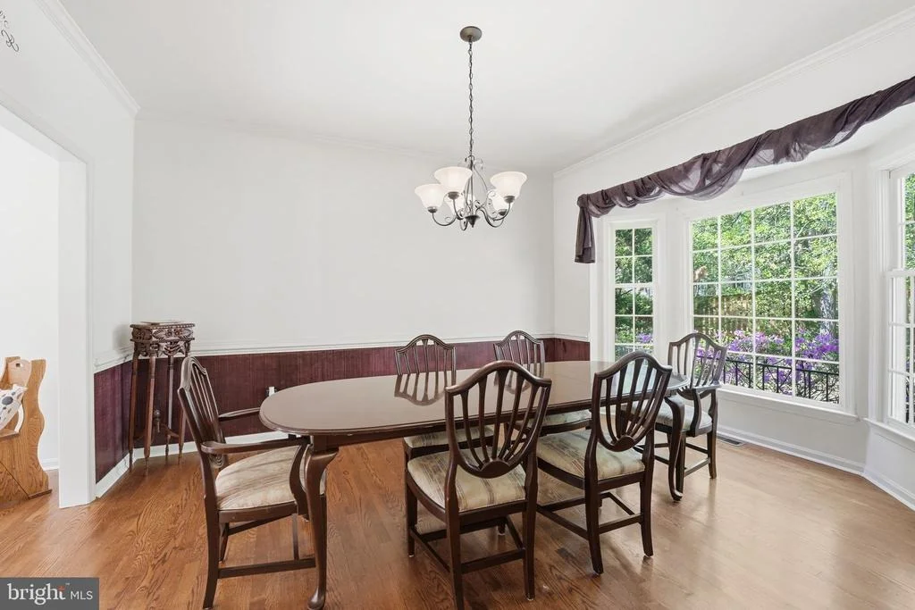 Photo of 7864 MEADOWGATE DRIVE