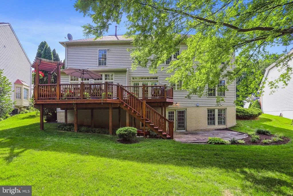 Photo of 4412 WINDING OAK DRIVE