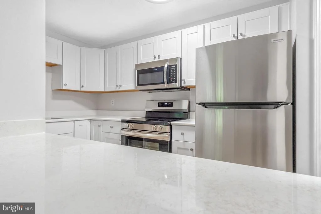 Photo of Unit BC at 2149 WAINWRIGHT COURT