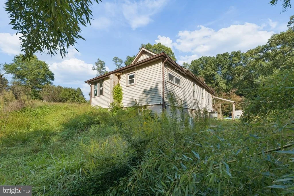 Photo of 91 MOUNTAIN ROAD