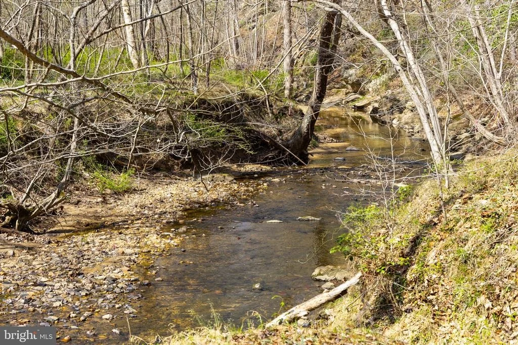 Photo of 8701 SINCLAIR MILL ROAD