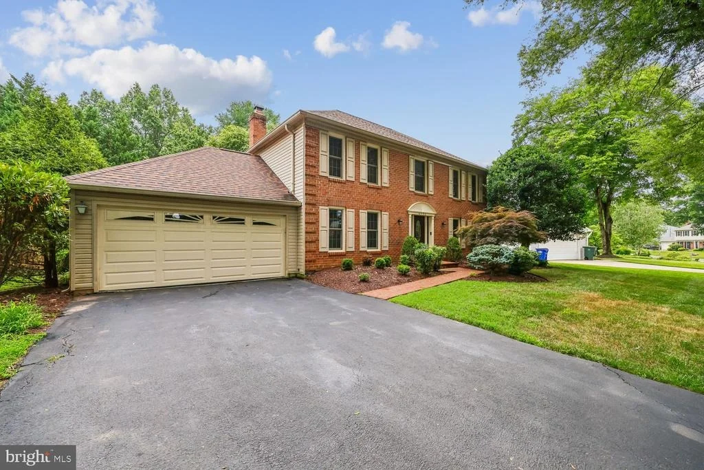 Photo of 9720 WILDEN LANE