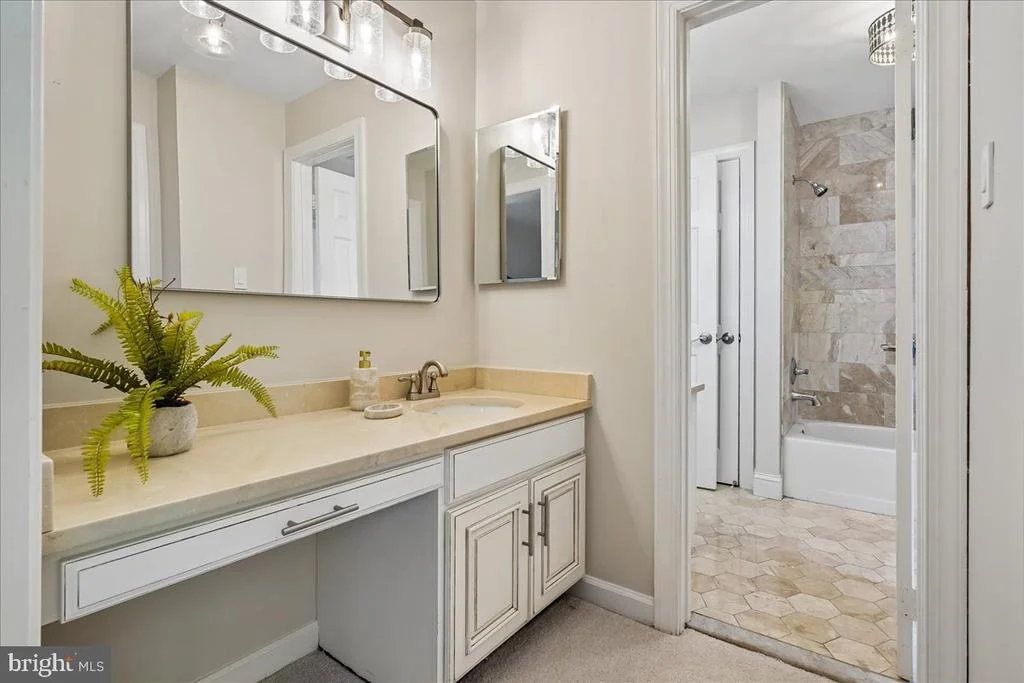 Photo of 9455 NEWBRIDGE DRIVE